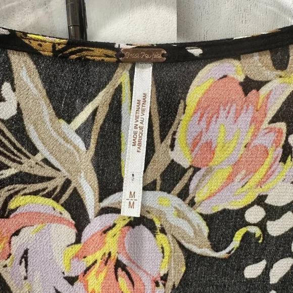 Free People Bella Print Tunic in Onyx Combo - Picture 5 of 6